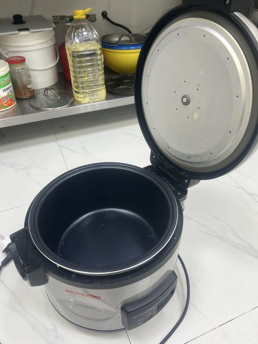 Продам рисоварку для суши