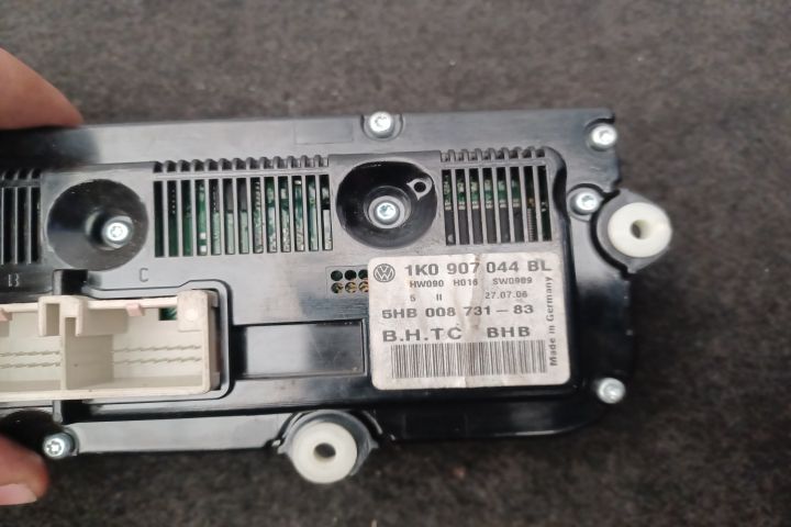 Comanda AC 1K0907044BL 5HB008731 1K0907044BL 5HB008731 Volkswagen VW