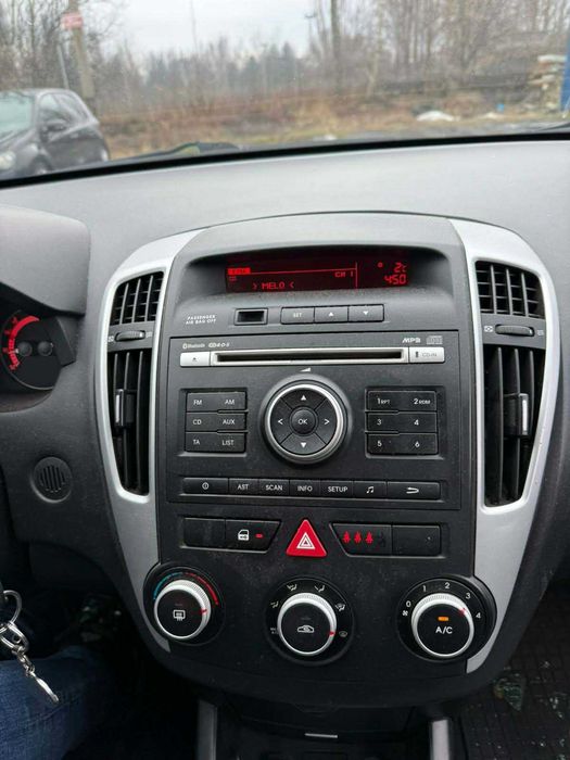 Kia Ceed 2010, 1.6 Diesel, Manual – Cheap Price