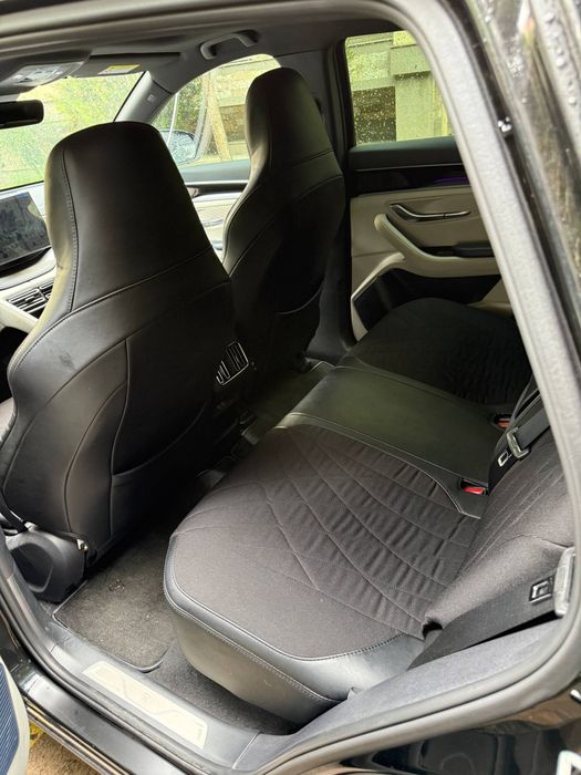 Продаётся машина