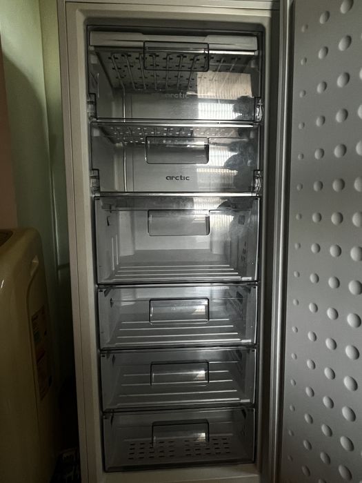 Congelator Vertical Arctic