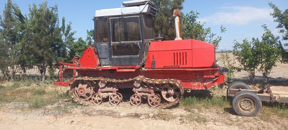 Трактор ВТ-150 радной