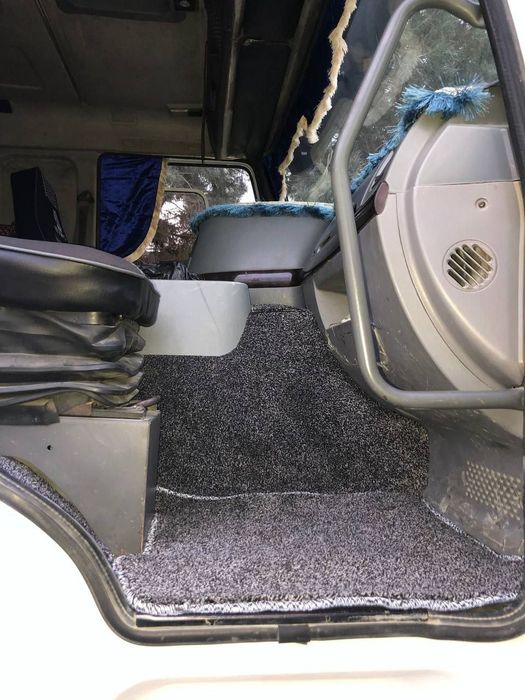 Mikser 2011 yil moshina idal narxi 45000 $