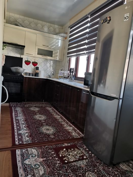 Продаётся квартира на Саракульке 5 комнатная