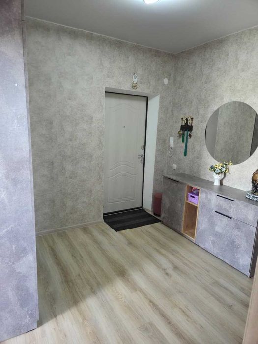 3к Береке 81 м2 7/9эт с мебелью!