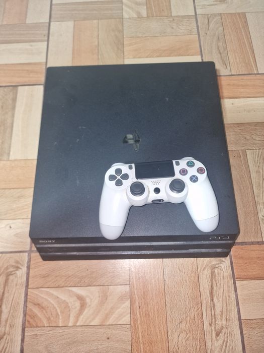 Playstation 4 Pro +FC26