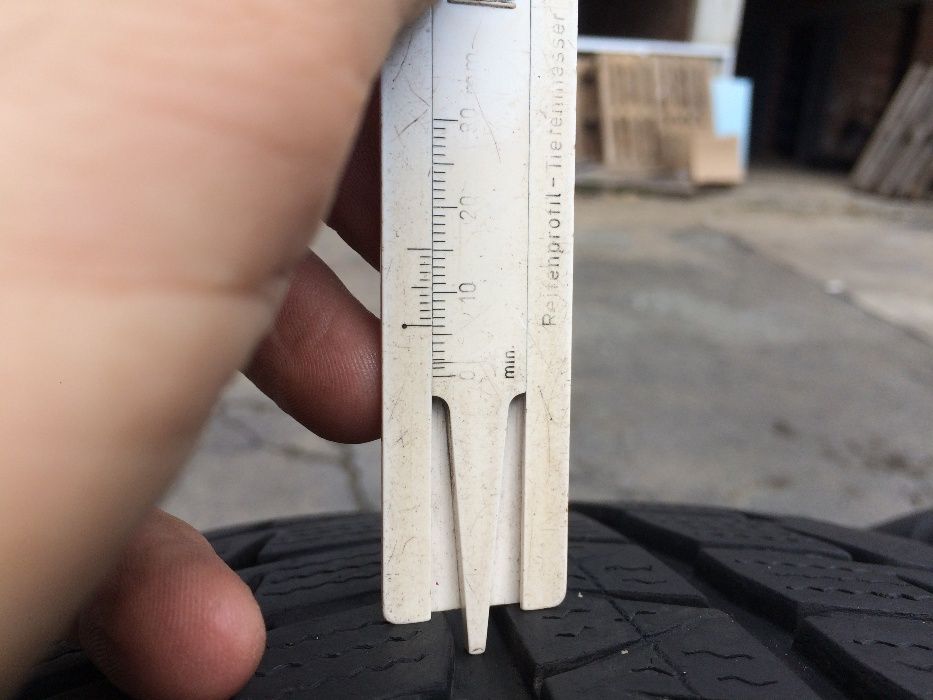 225/65/17 Фалкен ДОТ 2013 г