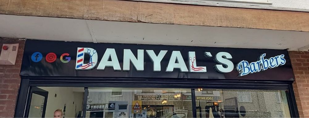 Reclame luminoase și firme personalizate pentru afaceri