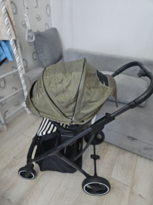 Коляска прогулочная Dearest 1618L, зеленый