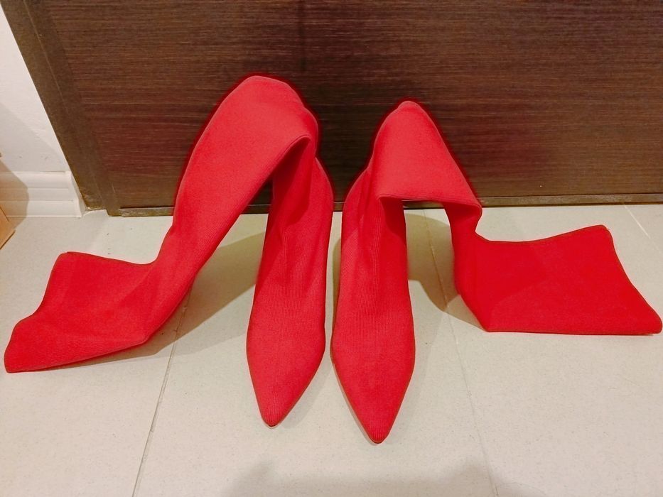 Cizme Zara peste genunchi, rosii