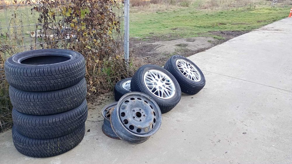 Vând pachet roți Mazda: 4x jante aliaj R15 + anvelope 195/60 R15+bonus