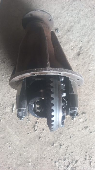 Редуктор  Tayota hailux.