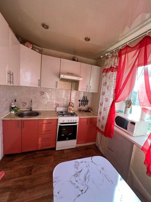 В продаже 3х комнатная квартира в районе КСК ( Срочная цена)