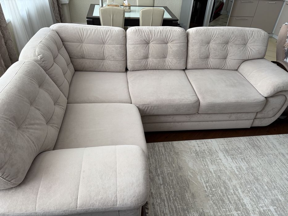 Диван угловой