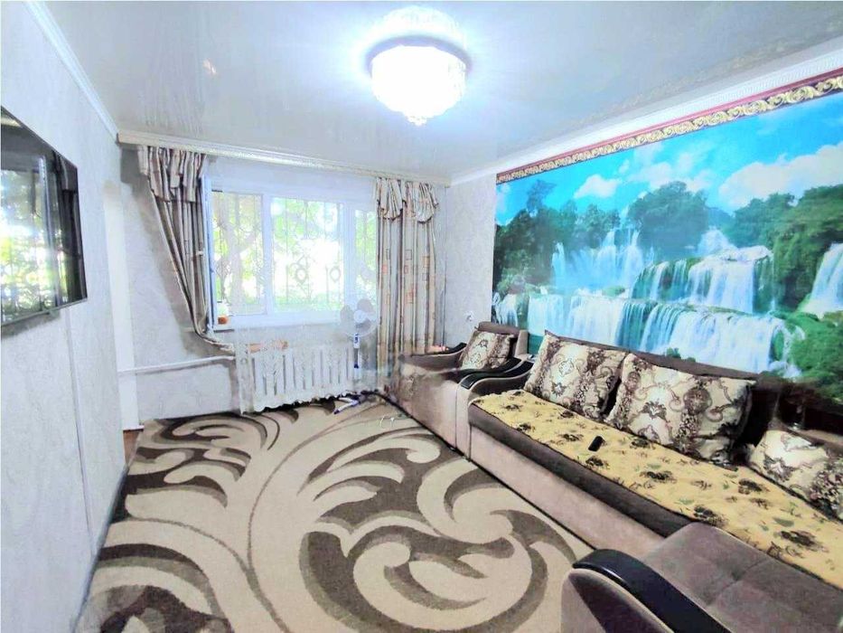 а Продам 3 комнатную квартиру 2 микрорайон Абая