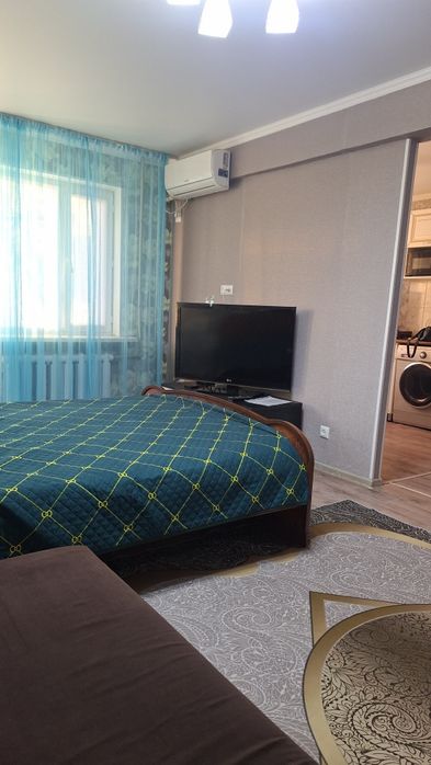 Посуточно 1 ком квартира.