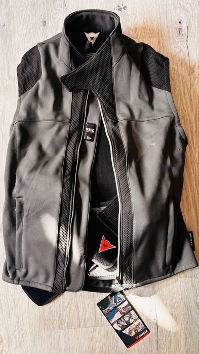 Vand protectie spate Dainese ski/ bicicleta / motor NOU Marime M