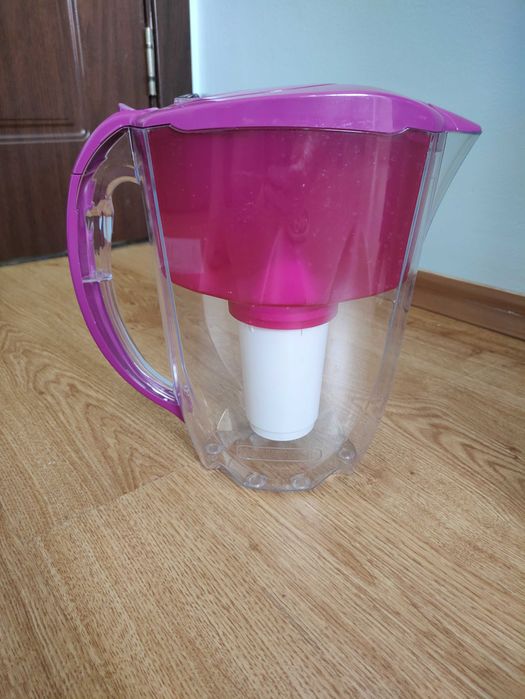 Филтрираща кана Aquafor Arctic 2,8 л