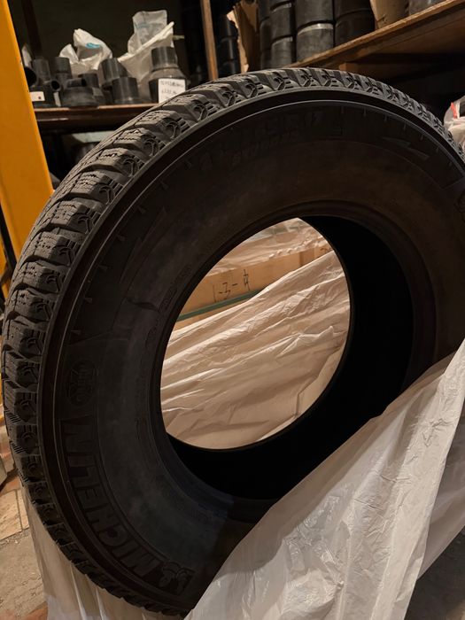 Резина от Прадо 265/65 r17