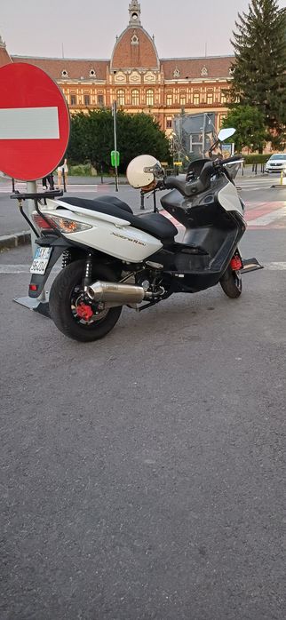 Maxiscuter Kymco Xciting 300R / adus recent