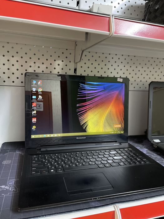 Lenovo в идеале Core i3, SSD 240Gb, O3У 8Gb