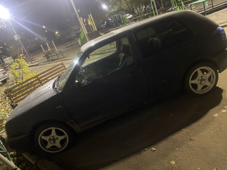 Продам Volkswagen Golf 3