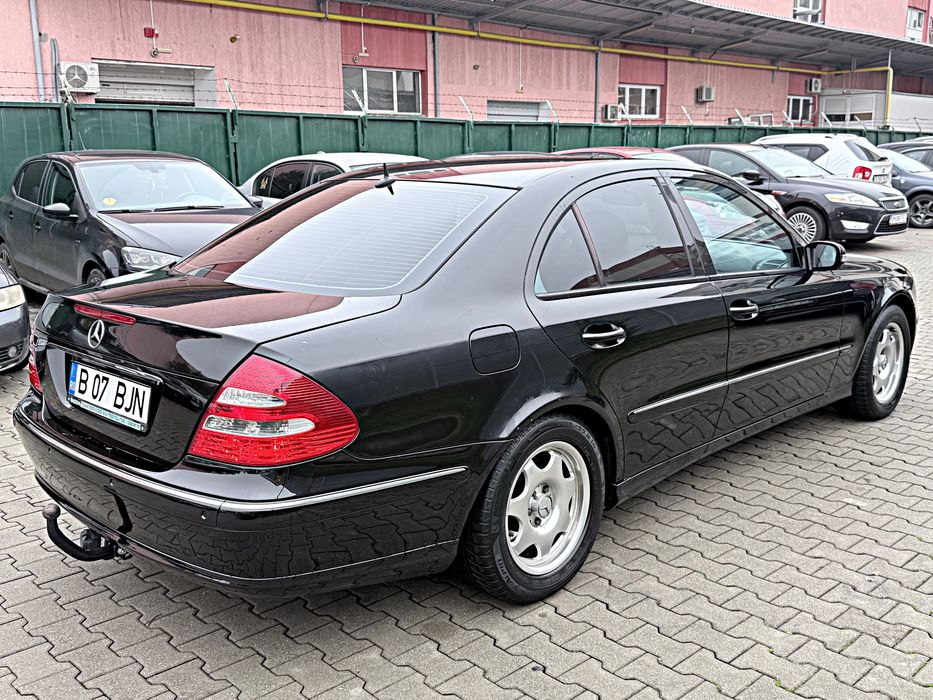 Mercedes benz E-class Elegance E220 150 CP 6+1 Viteze Unic proprietar