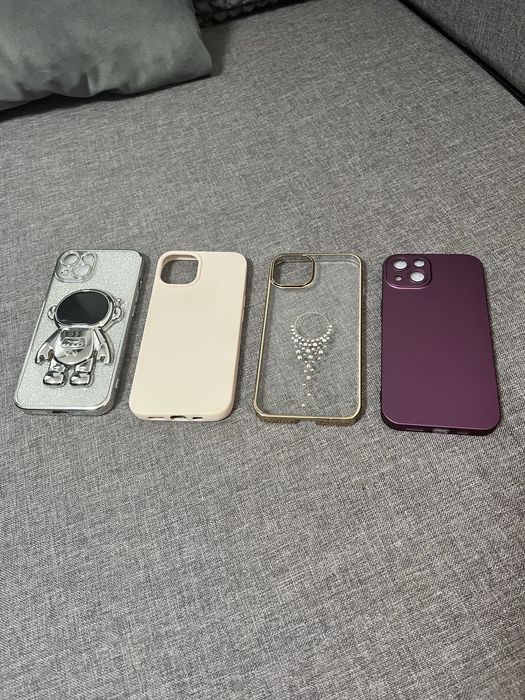 Калъфи за iphone 13