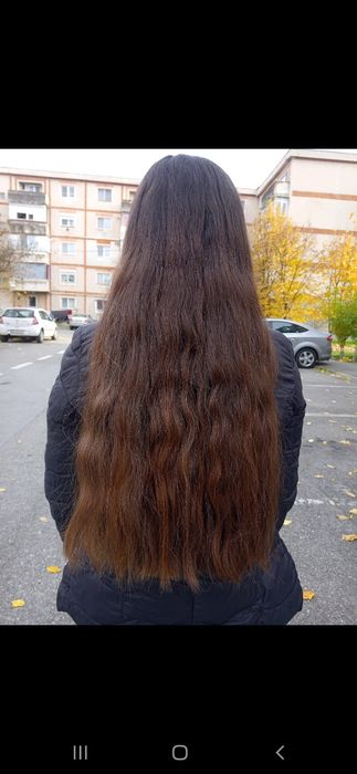 Vând par natural. 

Tuns 35cm in 03.11.2024