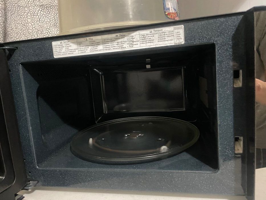 Микроволновая печь