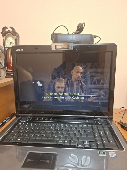 Laptop Asus 16inch
