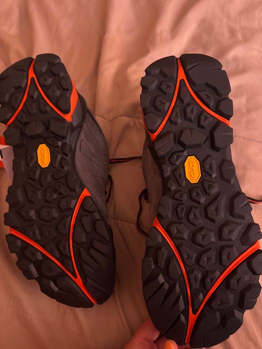 Туристически обувки