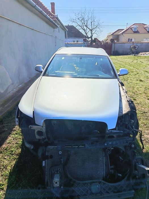 Dezmembrez audi a6 c6 4f caha