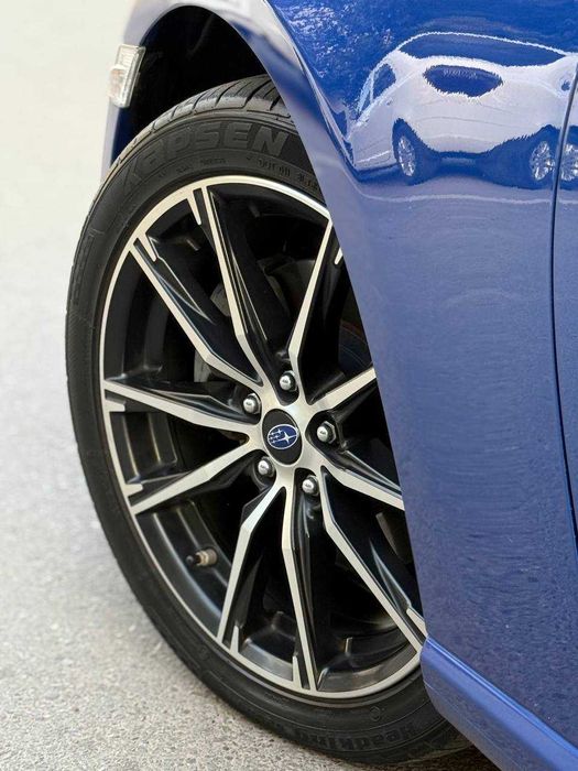 Sotuvda Subaru BRZ GT86 avtomashinamiz