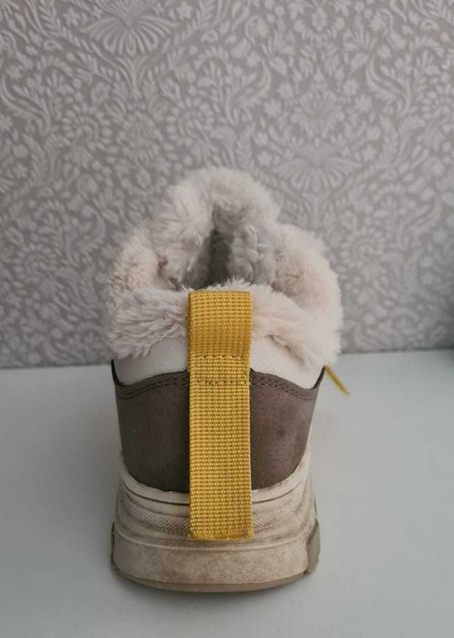 Кроссовки на мальчика