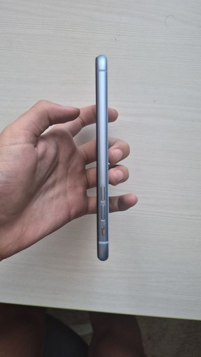 iPhone XR albastru baterie 100%