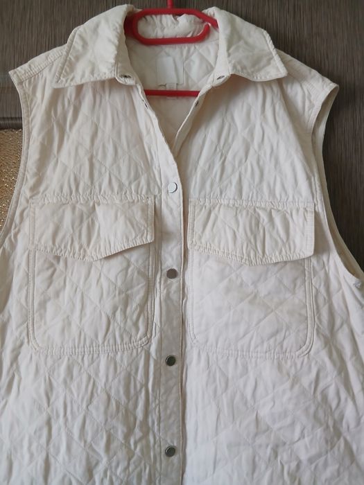 Vesta lunga H&M  pentru femei