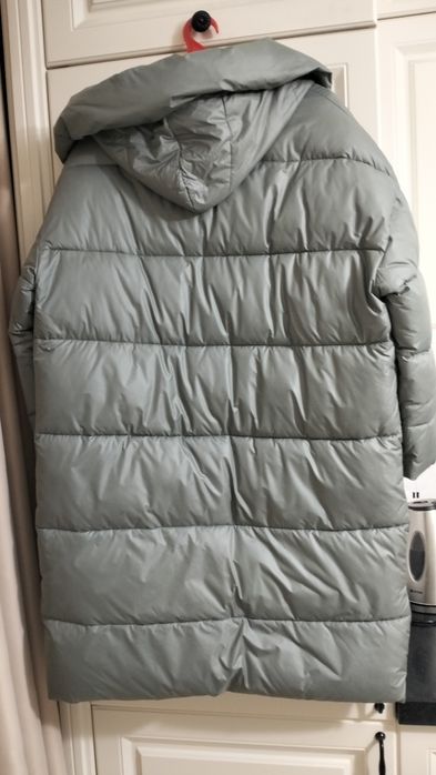 Пуховик новый продам!