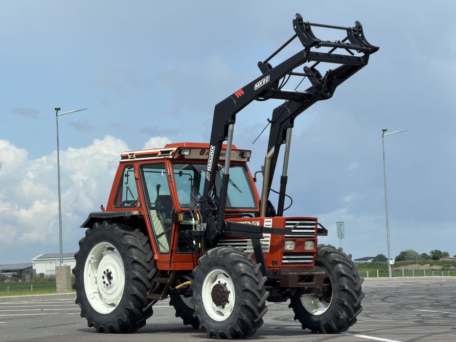Tractor New Holland Fiat Agri 110 90 de 110 CP + Incarcator Maillux MX80 import Germania Fiat 80 90 Fiat 70 90 Fiat 88 94 Claas Fendt Case John Deere