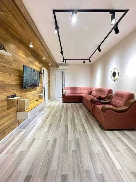 Саламатина  2в3/3/5  56м²