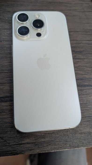 iPhone 15 Pro Alb, 256 GB