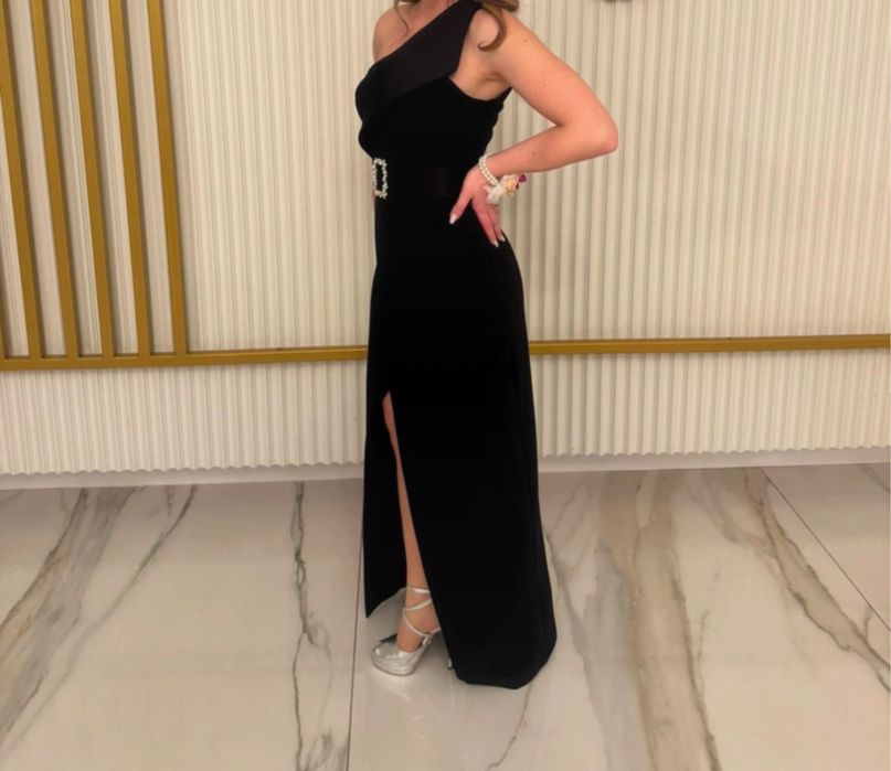 Rochie eleganta deosebita