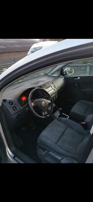 De vanzare Golf 5 PLUS