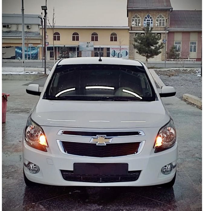 Olip mazza qilip haydaladigan markab