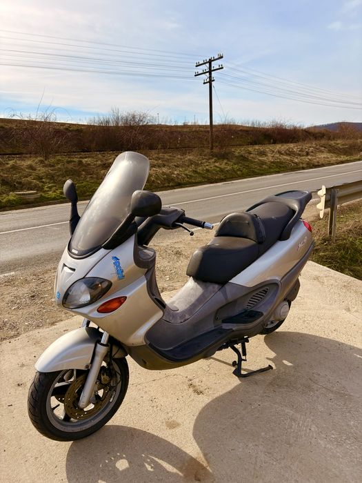 Piaggio x9 180 cc recent adus cu acte in regula!
