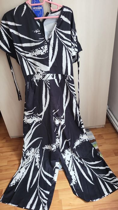 Haine noi lichidare stoc