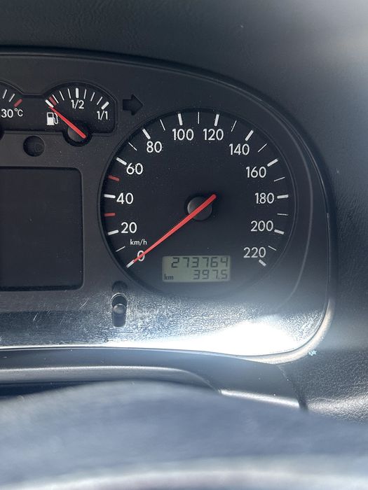 Volkswagen Golf 4