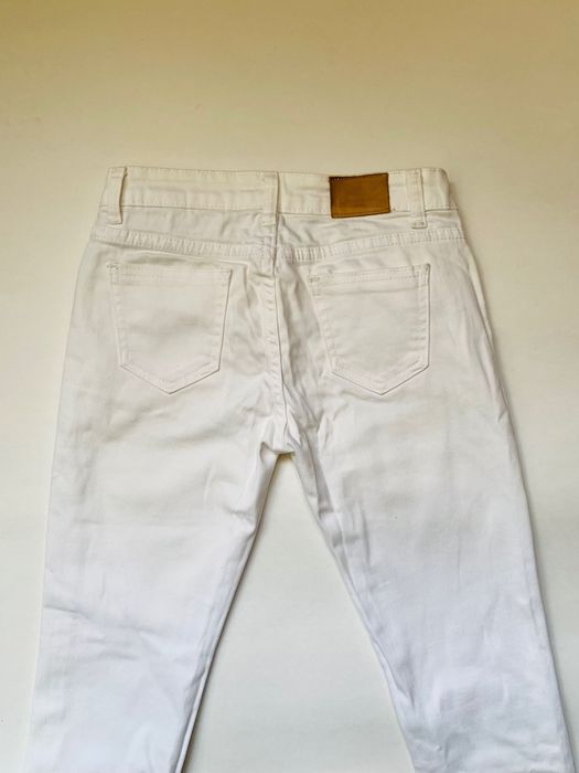Брюки джинсы белые Selfie