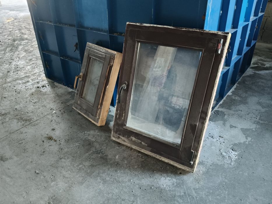 2 ferestre lemn + sticla