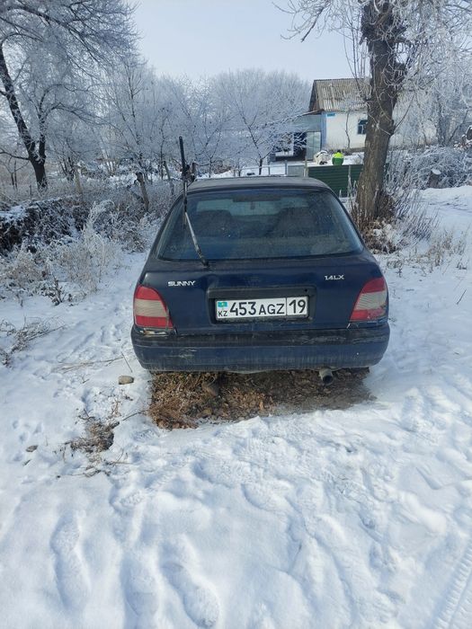 Продам нисан сани